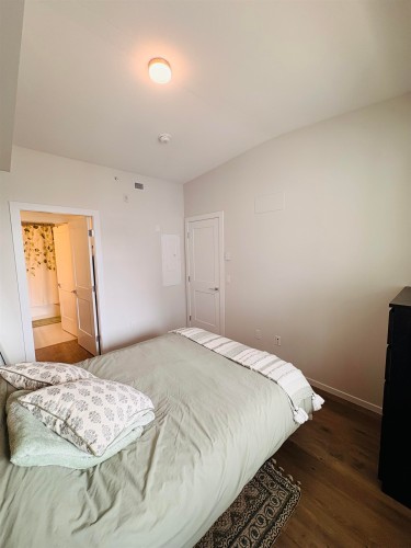 5th floor-3319 148 Street , Surrey, BC V4P 0J2 5