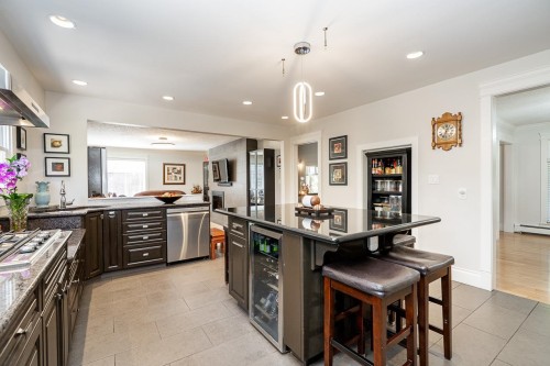 2360 Christopherson Road, Surrey, BC - Indoor Photo Showing Kitchen With Upgraded Kitchen