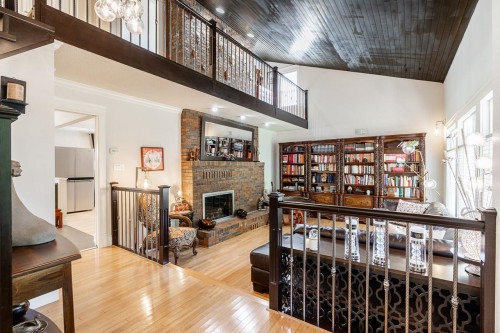 2360 Christopherson Road, Surrey, BC - Indoor With Fireplace