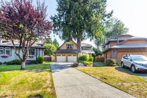 16163 Brookside Grove, Surrey, BC 