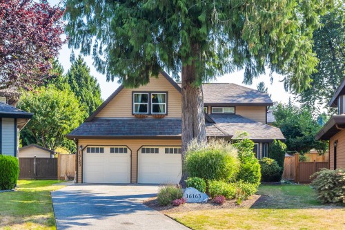 16163 Brookside Grove, Surrey, BC 