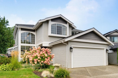 22105 45a Avenue  Langley, BC V2Z 1B5