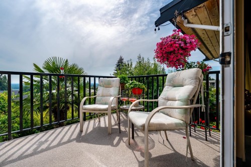 8117 Wiltshire Boulevard, Delta, BC - Outdoor With Deck Patio Veranda With Exterior