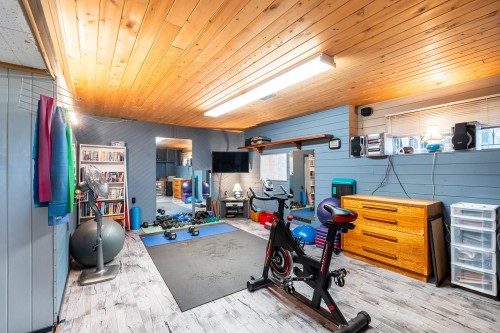 8117 Wiltshire Boulevard, Delta, BC - Indoor