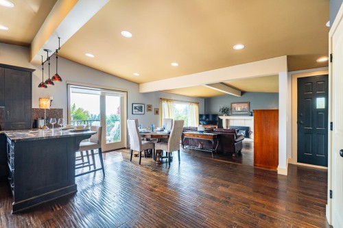 8117 Wiltshire Boulevard, Delta, BC - Indoor Photo Showing Other Room
