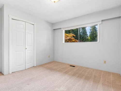 6843 Dover Place, Delta, BC - Indoor Photo Showing Other Room