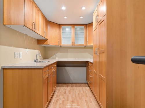 6843 Dover Place, Delta, BC - Indoor