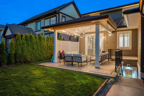 2732 Eagle Summit Crescent, Abbotsford, BC - Outdoor With Deck Patio Veranda