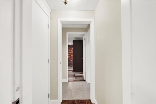 8531 116A Street, Delta, BC - Indoor Photo Showing Other Room