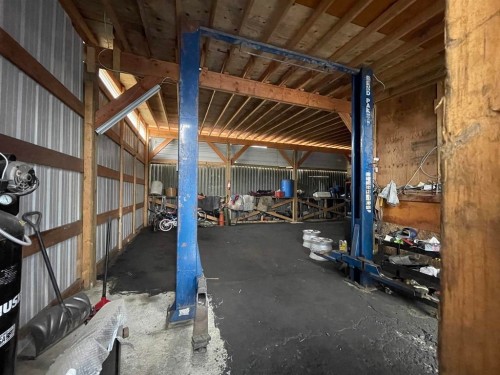 12343 Old Yale Road, Surrey, BC - Indoor