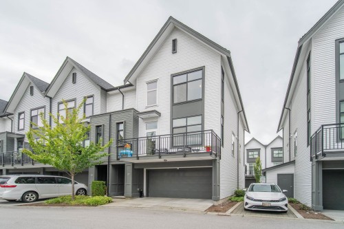 27-17555 57A Avenue, Surrey, BC - Outdoor With Balcony