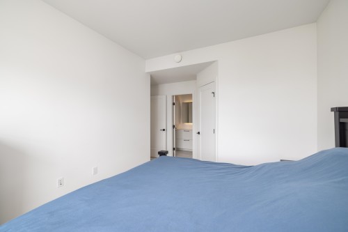 27-17555 57A Avenue, Surrey, BC - Indoor Photo Showing Bedroom
