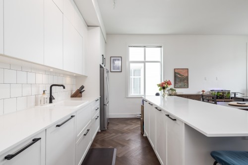 27-17555 57A Avenue, Surrey, BC - Indoor Photo Showing Kitchen