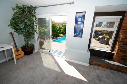6545 Sunshine Drive, Delta, BC - Indoor Photo Showing Other Room
