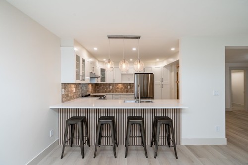 1304-21937 48 Avenue, Langley, BC - Indoor