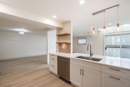 1304-21937 48 Avenue, Langley, BC - Indoor Photo Showing Kitchen With Upgraded Kitchen