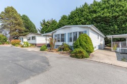 103-2062 King George Boulevard Surrey, BC V4A 5A2