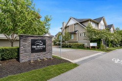 15-19097 64 Avenue Surrey, BC V3S 6X5