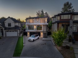 15401 78 Avenue Surrey, BC V3S 1C2