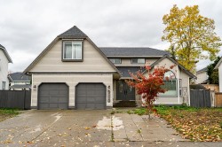 18661 56 Avenue Surrey, BC V3S 7Y2
