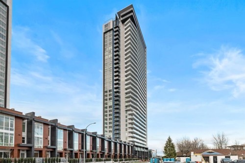 403-8551 201 Street  Langley, BC V2Y 3Y5