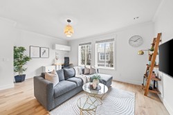 12-15399 Guildford Drive Surrey, BC V3R 7C6