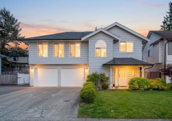 2706 Mitchell Street Abbotsford, BC V2T 5G4