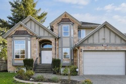 10304 128 Street Surrey, BC V3T 2Z4