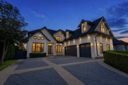 16636 57 Avenue Surrey, BC V3S 2L7