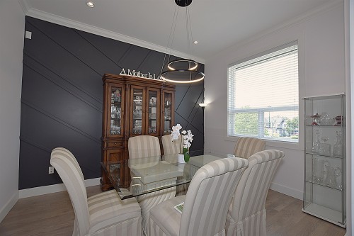 4376 Stephen Leacock Drive, Abbotsford, BC - Indoor Photo Showing Dining Room