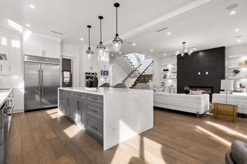 16633 Bell Road, Surrey, BC - Indoor Photo Showing Kitchen With Upgraded Kitchen