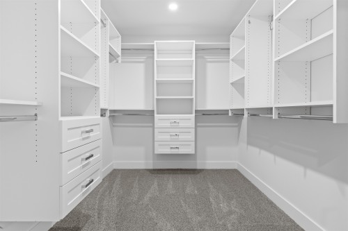 16633 Bell Road, Surrey, BC - Indoor With Storage