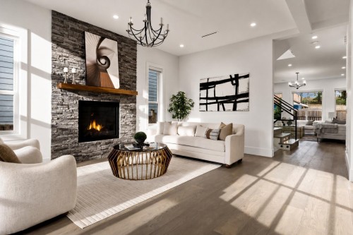 16633 Bell Road, Surrey, BC - Indoor Photo Showing Living Room With Fireplace