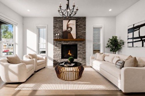 16633 Bell Road, Surrey, BC - Indoor Photo Showing Living Room With Fireplace