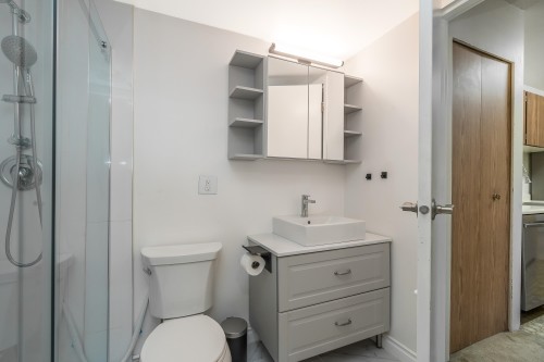 210-1860 Southmere Crescent E, Surrey, BC 