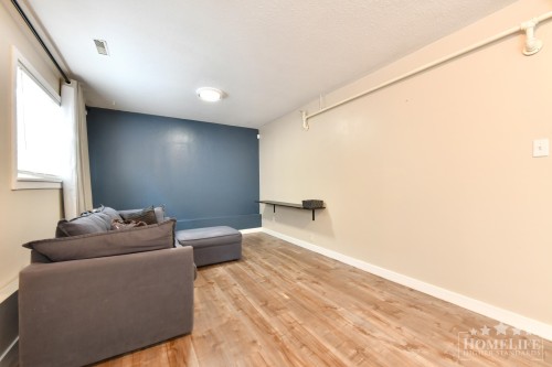 B-20844 Douglas Crescent , Langley, BC V3A 4C2 2