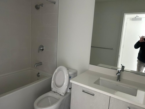113-2425 166 Street, Surrey, BC - Indoor Photo Showing Bathroom