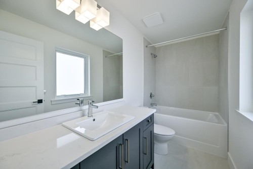 10113 Elderberry Crescent, Surrey, BC - Indoor Photo Showing Bathroom