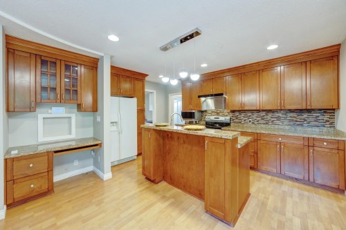 8566 109b Street , Delta, BC V4C 4H3 1