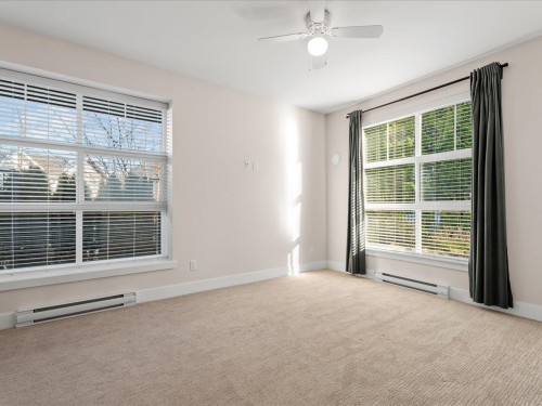 101-14605 Mcdougall Drive, Surrey, BC - Indoor Photo Showing Other Room