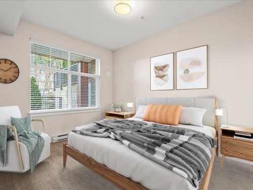 101-14605 Mcdougall Drive, Surrey, BC - Indoor Photo Showing Bedroom