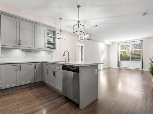 101-14605 Mcdougall Drive, Surrey, BC - Indoor Photo Showing Kitchen With Upgraded Kitchen