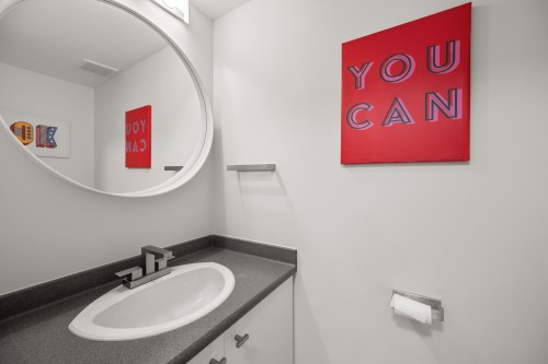 93-8930 Walnut Grove Drive, Langley, BC - Indoor Photo Showing Bathroom
