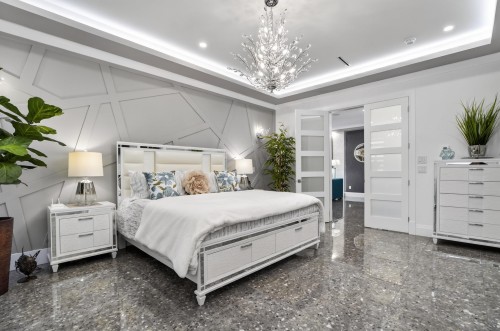 18610 57 Avenue, Surrey, BC - Indoor Photo Showing Bedroom