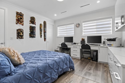 18610 57 Avenue, Surrey, BC - Indoor Photo Showing Bedroom