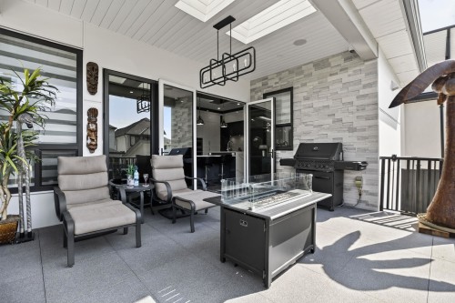 18610 57 Avenue, Surrey, BC - Outdoor With Deck Patio Veranda With Exterior