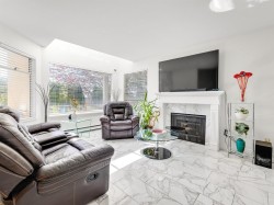 101-1225 Merklin Street  White Rock, BC V4B 4B8