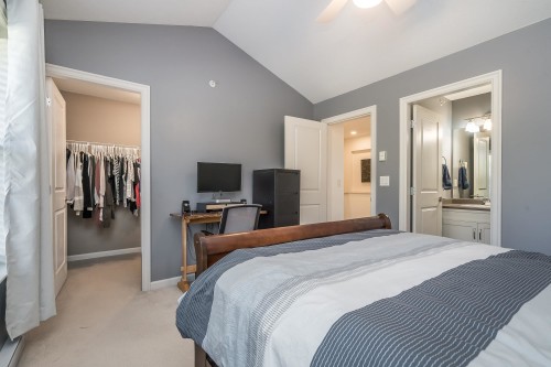 20854 72 Avenue, Langley, BC 
