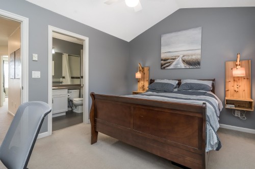 20854 72 Avenue, Langley, BC 