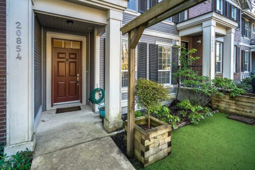 20854 72 Avenue, Langley, BC 